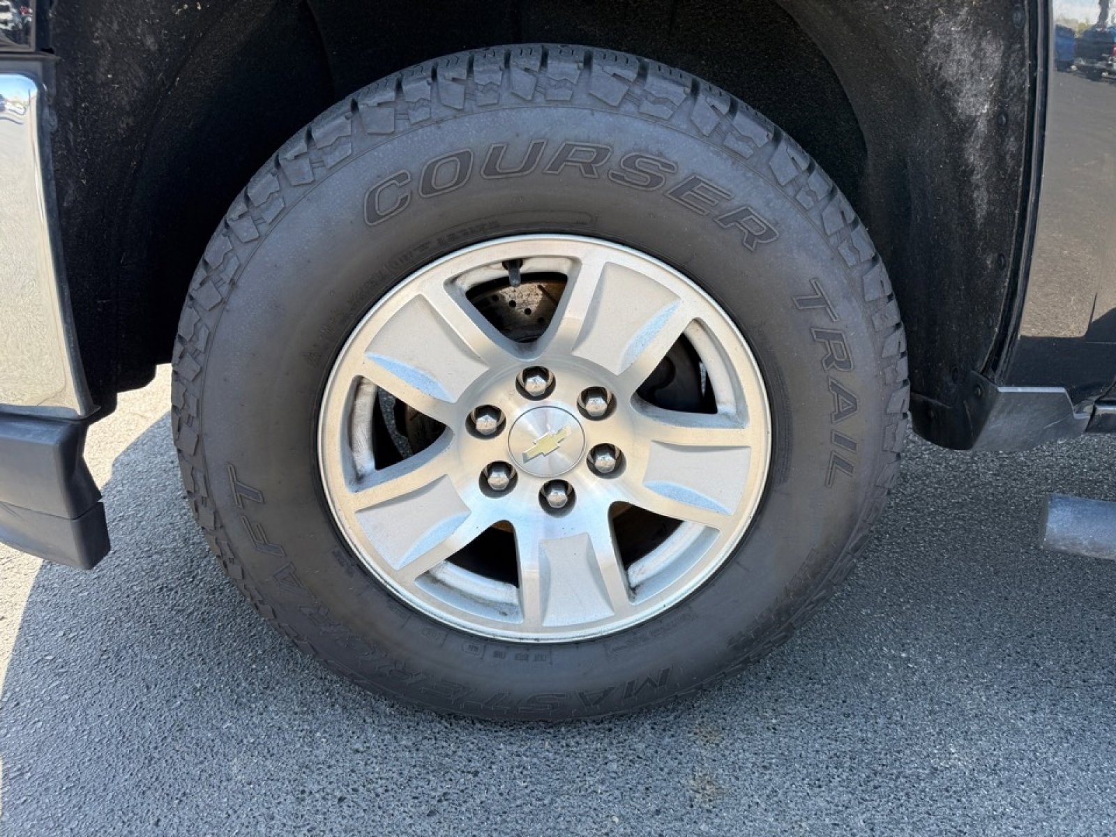 Used 2017 Chevrolet Silverado 1500 LT w/ All Star Edition RWD image 35