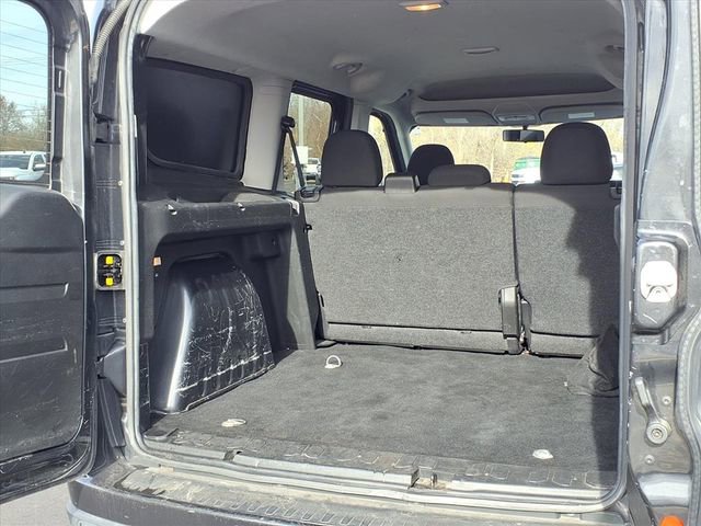 Used 2017 RAM ProMaster City Tradesman SLT w/ Rear Back-up Camera Group image 18
