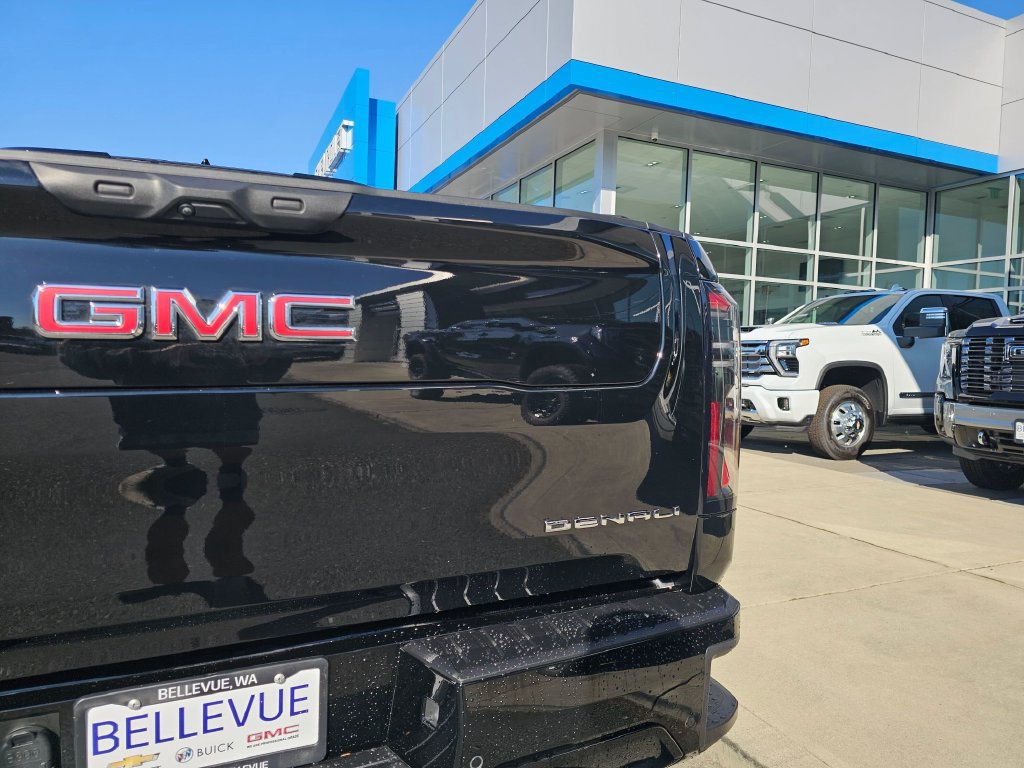 Used 2026 GMC Sierra EV Denali AWD/4WD image 17