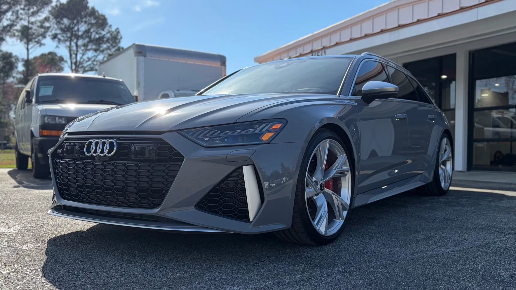 Used 2021 Audi RS 6 image 2