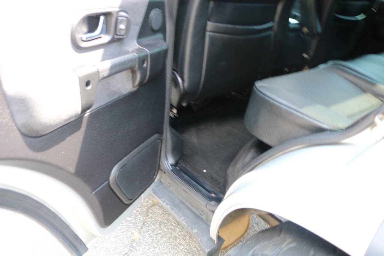 Used 2004 Land Rover Discovery HSE AWD/4WD image 21