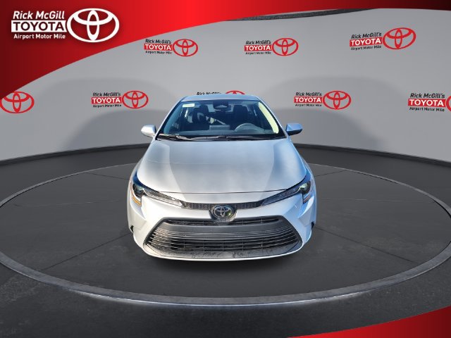 New 2027 Toyota Corolla LE FWD image 3