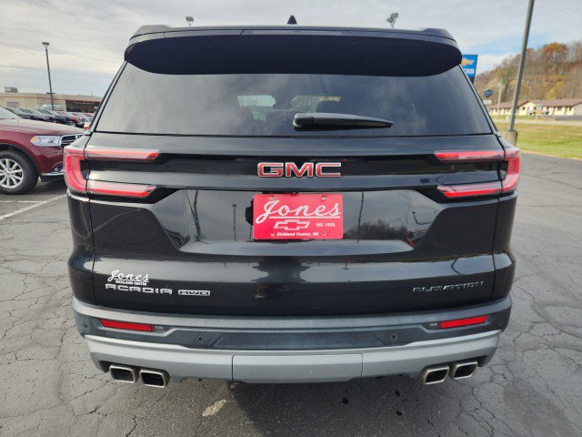 Used 2025 GMC Acadia Elevation image 4
