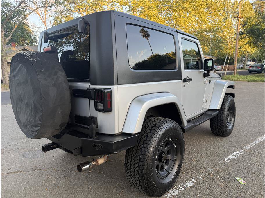 Used 2007 Jeep Wrangler Sahara w/ Dual Top Group AWD/4WD image 7