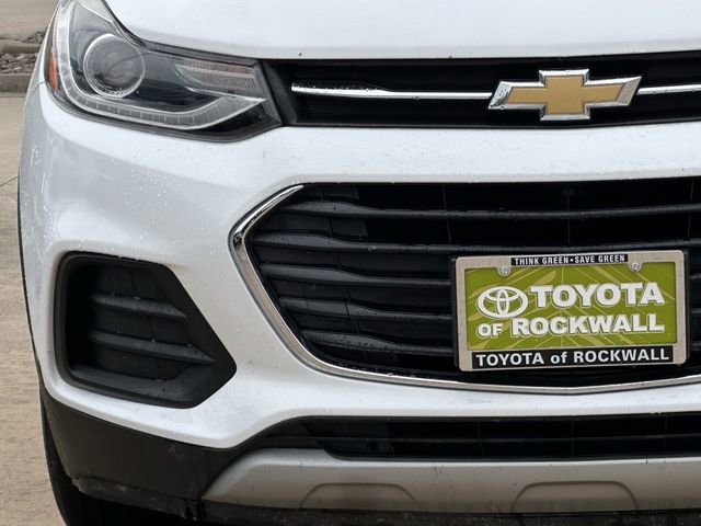 Used 2020 Chevrolet Trax LT w/ LPO, Protection Package FWD image 8
