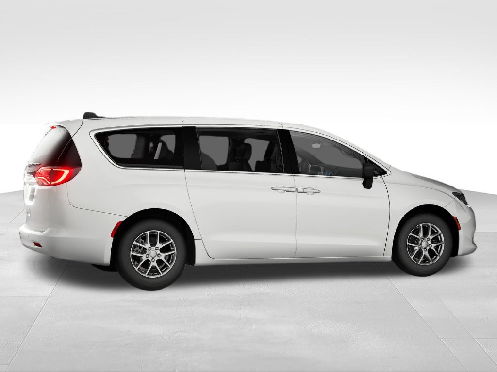 New 2027 Chrysler Pacifica LX FWD image 16
