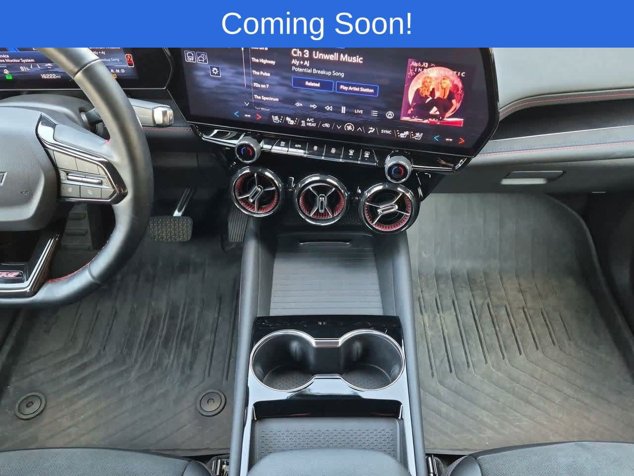 Used 2025 Chevrolet Blazer EV RS AWD/4WD image 29