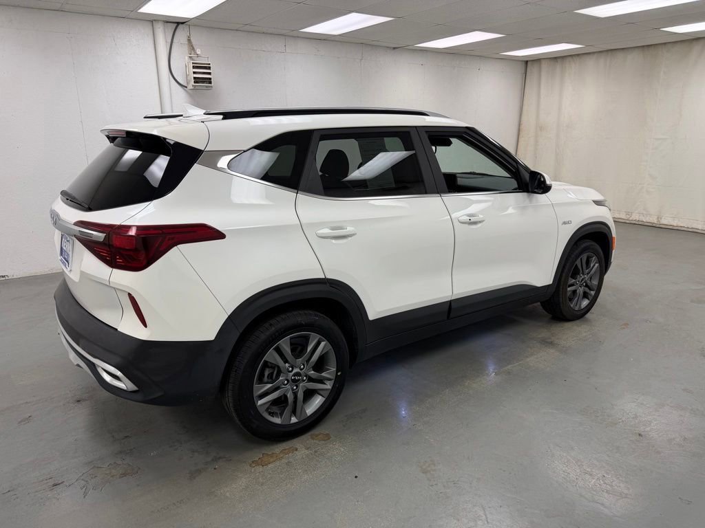 Used 2022 Kia Seltos S AWD/4WD image 6