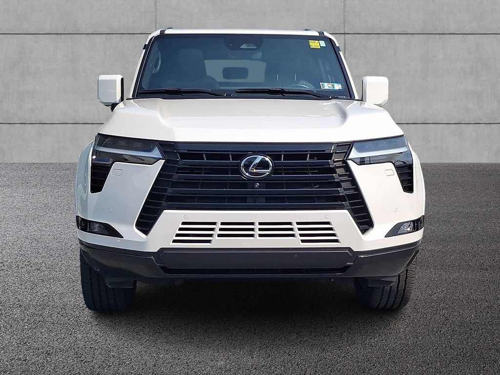 Used 2024 Lexus GX 550 w/ Accessory Package (Z1) AWD/4WD image 2