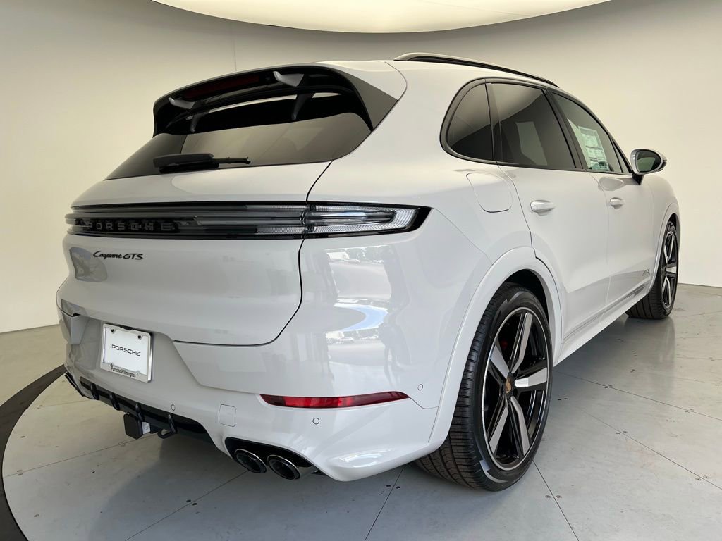 New 2025 Porsche Cayenne GTS image 22