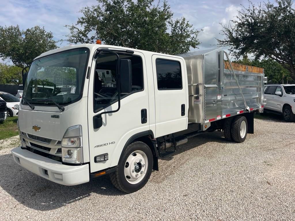 New 2024 Chevrolet Low Cab Forward image 2