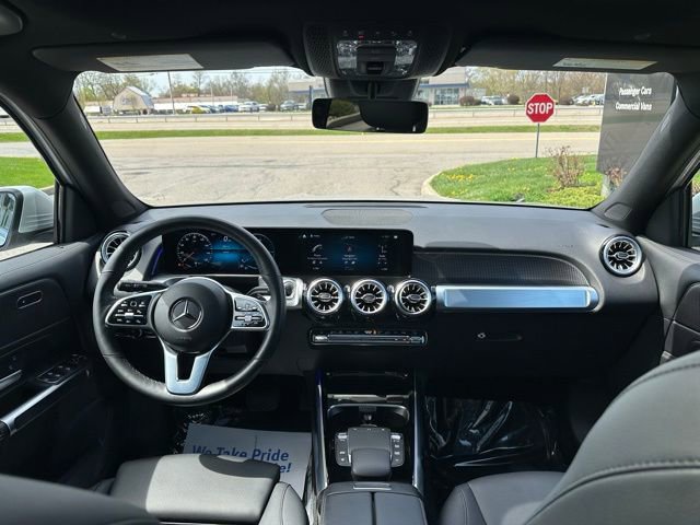 Certified 2022 Mercedes-Benz GLB 250 4MATIC image 30