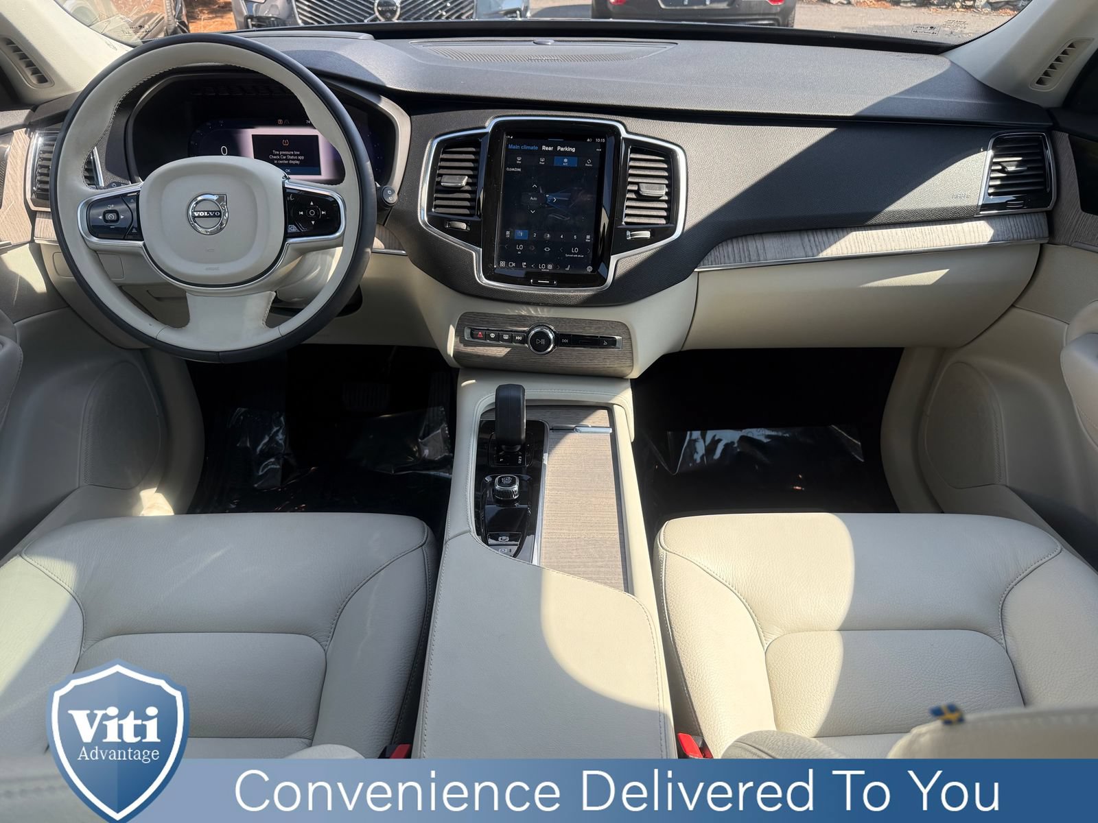 Certified 2023 Volvo XC90 B5 Plus AWD/4WD video 2