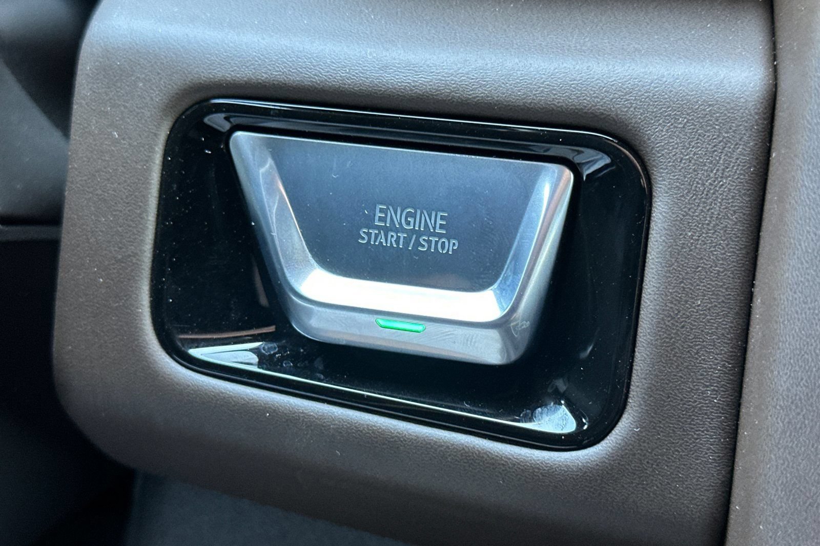 Certified 2026 GMC Yukon Denali Ultimate AWD/4WD image 25