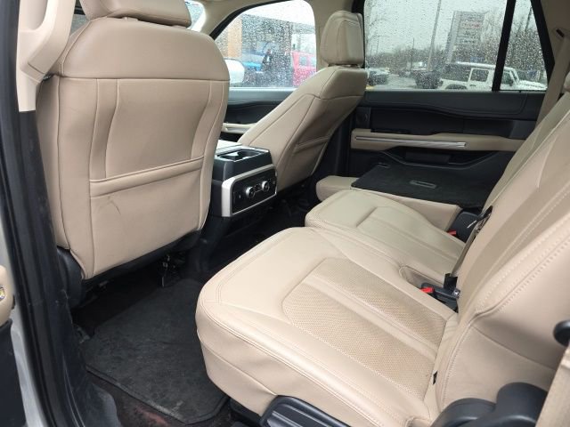 Used 2023 Ford Expedition Max Limited image 17