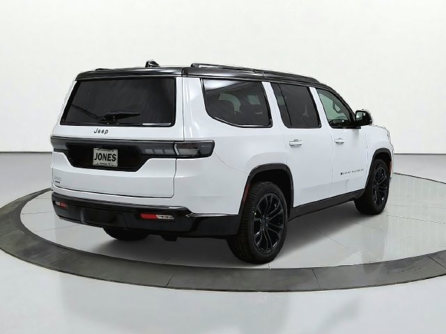 New 2026 Jeep Grand Wagoneer Summit w/ Rear Seat Video Group I AWD/4WD image 8