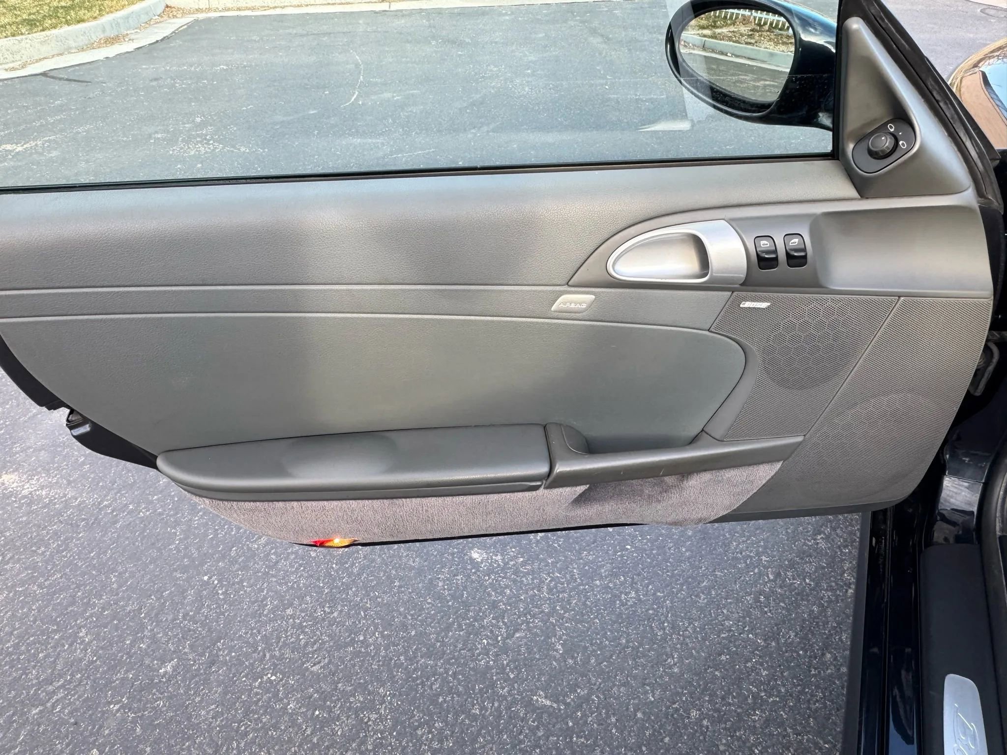 Used 2005 Porsche Boxster image 21