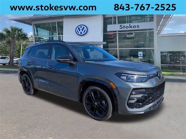 New 2026 Volkswagen Tiguan SE R-Line image 1