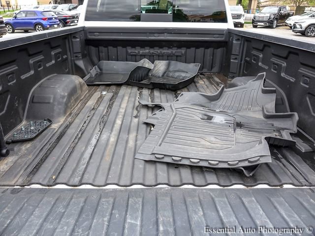 Used 2022 GMC Sierra 2500 Denali w/ Denali Ultimate Package AWD/4WD image 24