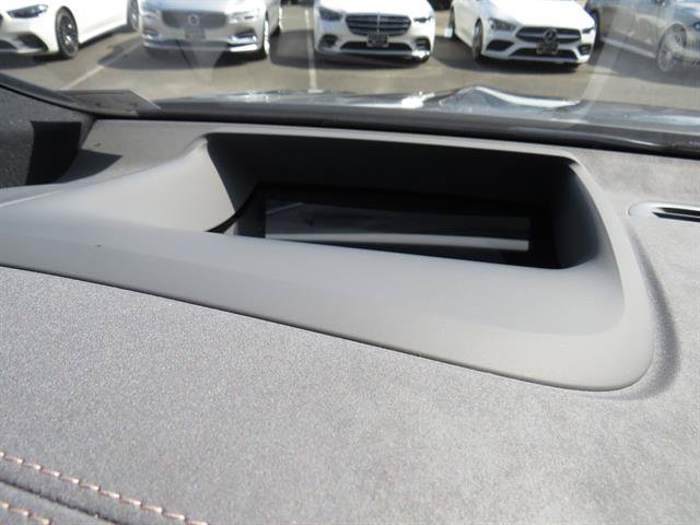 Used 2023 Mercedes-Benz EQS 580 4MATIC SUV image 10