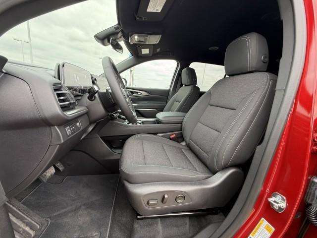 New 2026 Chevrolet Traverse LT image 17