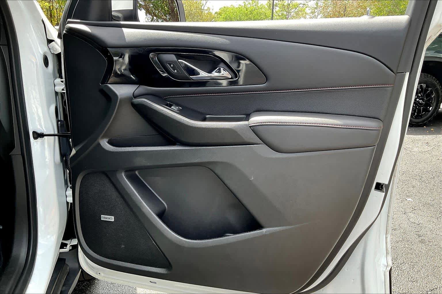 Certified 2023 Chevrolet Traverse RS FWD image 23