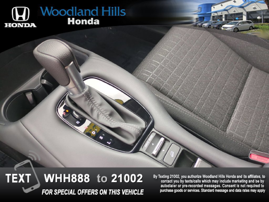 Certified 2025 Honda HR-V LX image 17