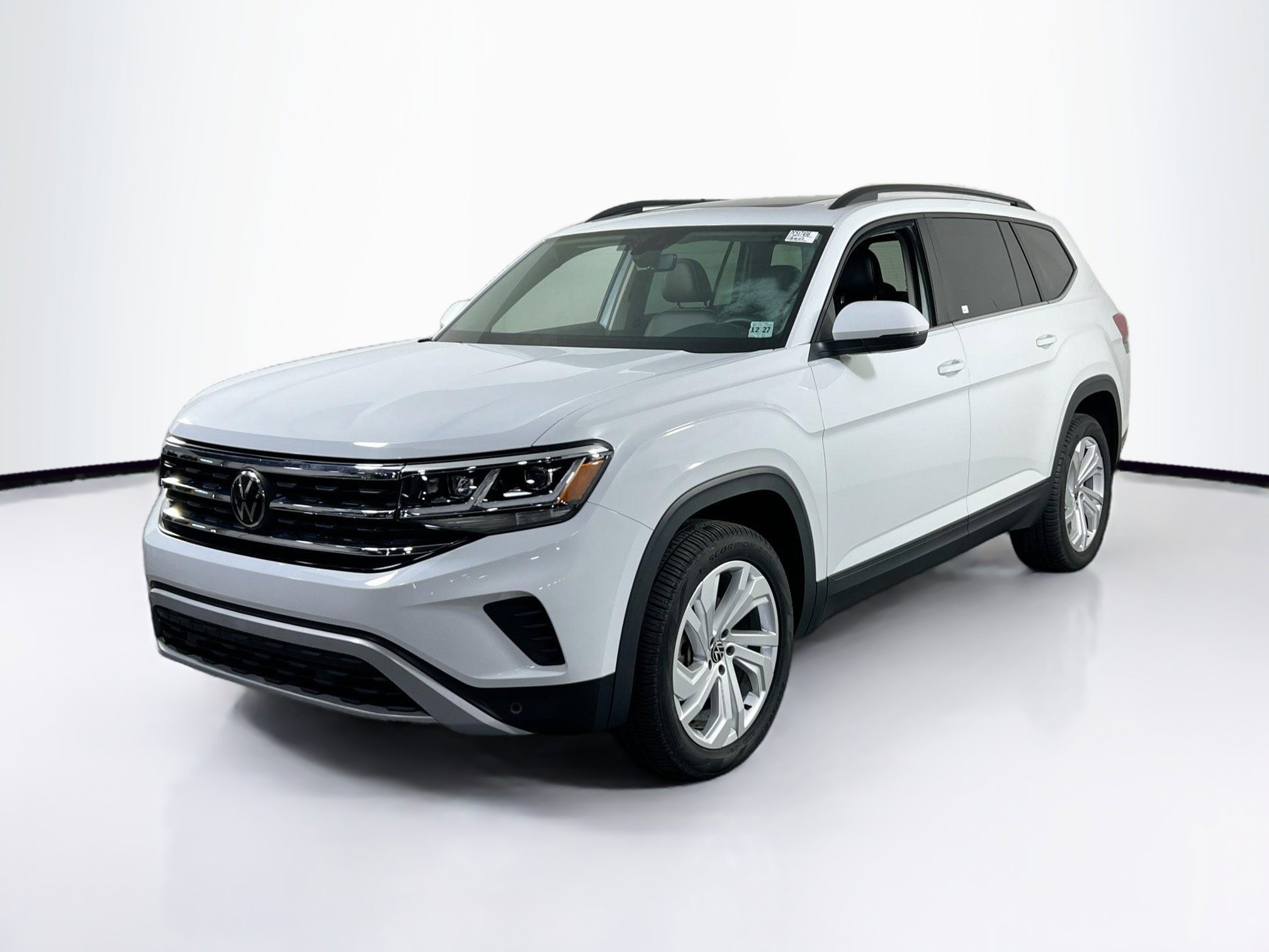 Used 2023 Volkswagen Atlas SE AWD/4WD image 1