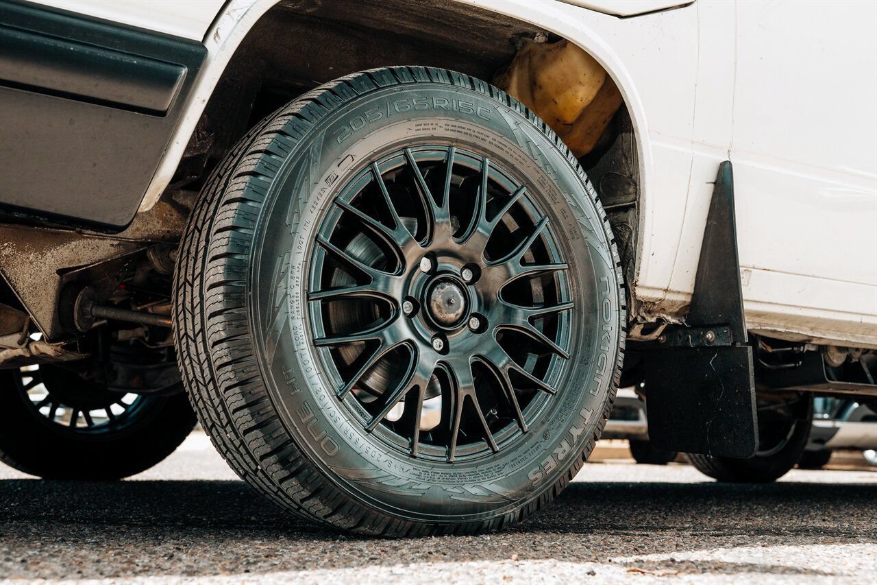 Used 1989 Volkswagen Vanagon GL RWD image 11