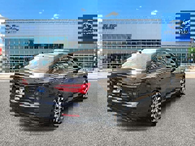 Used 2025 Audi A6 Premium Plus image 4