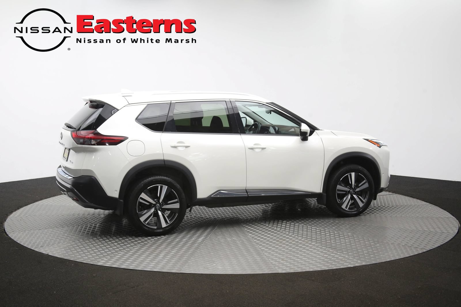 Used 2023 Nissan Rogue SL w/ SL Premium Package AWD/4WD image 45