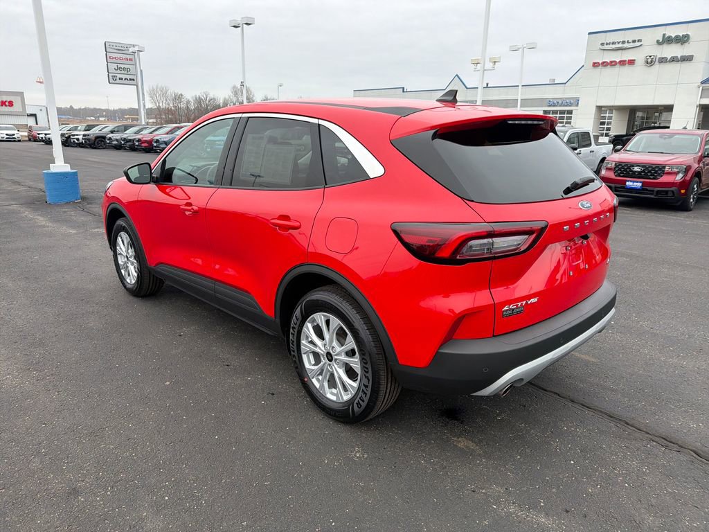 Used 2024 Ford Escape Active w/ Tech Pack #1 image 3