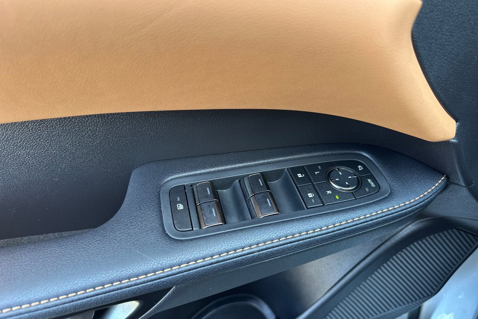 Used 2023 Lexus RX 350 Premium w/ Cold Area Package image 11