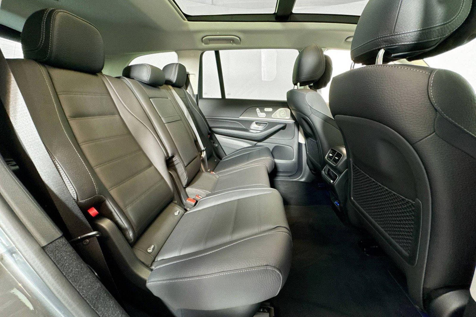 New 2026 Mercedes-Benz GLS 450 4MATIC image 26