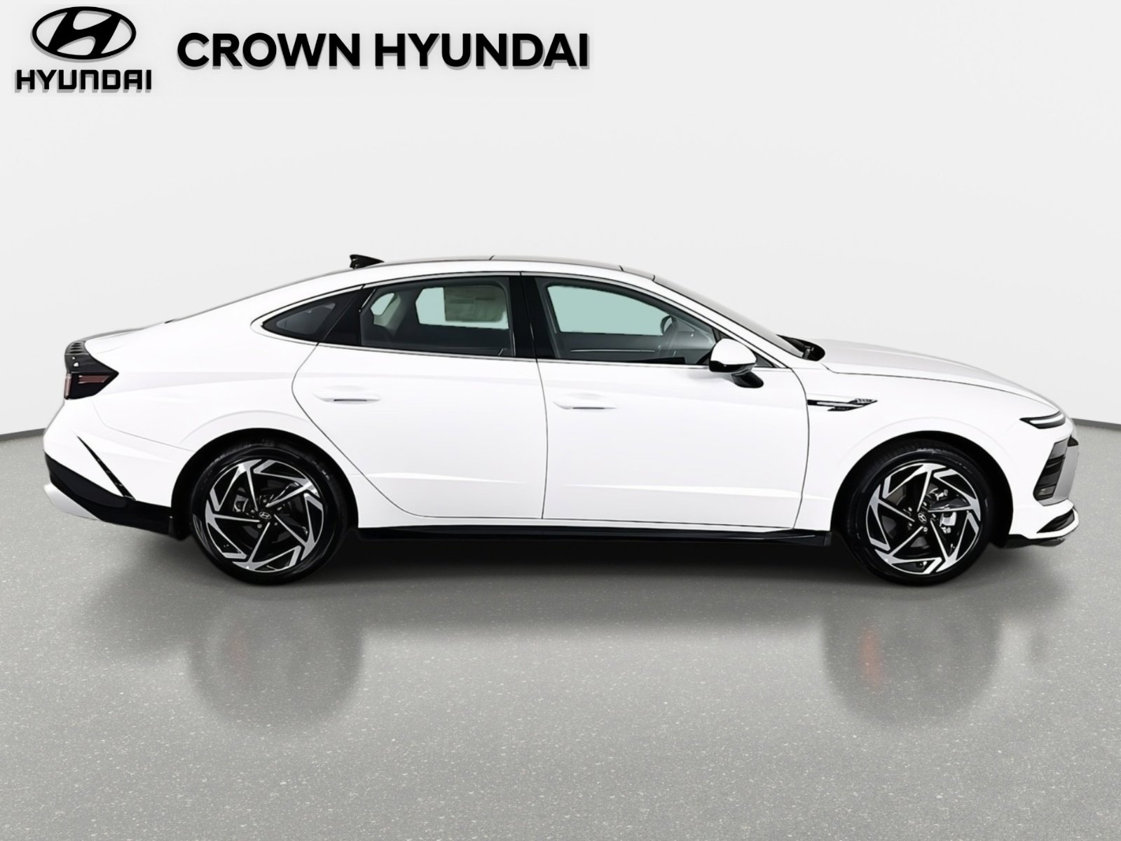 New 2025 Hyundai Sonata SEL FWD image 8