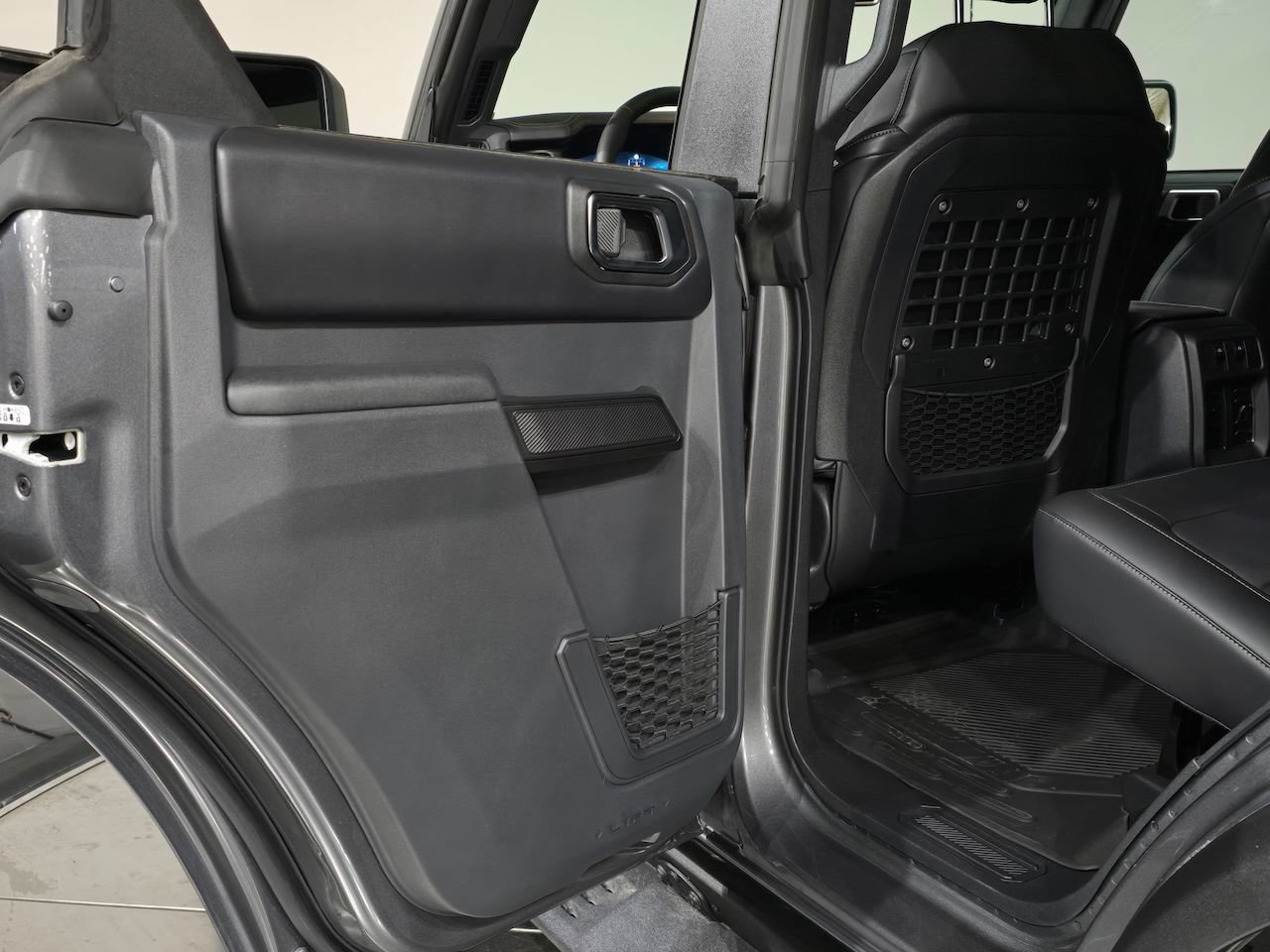 New 2025 Ford Bronco Badlands AWD/4WD image 32