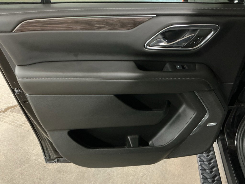 Used 2024 Chevrolet Suburban Z71 w/ Max Trailering Package image 26