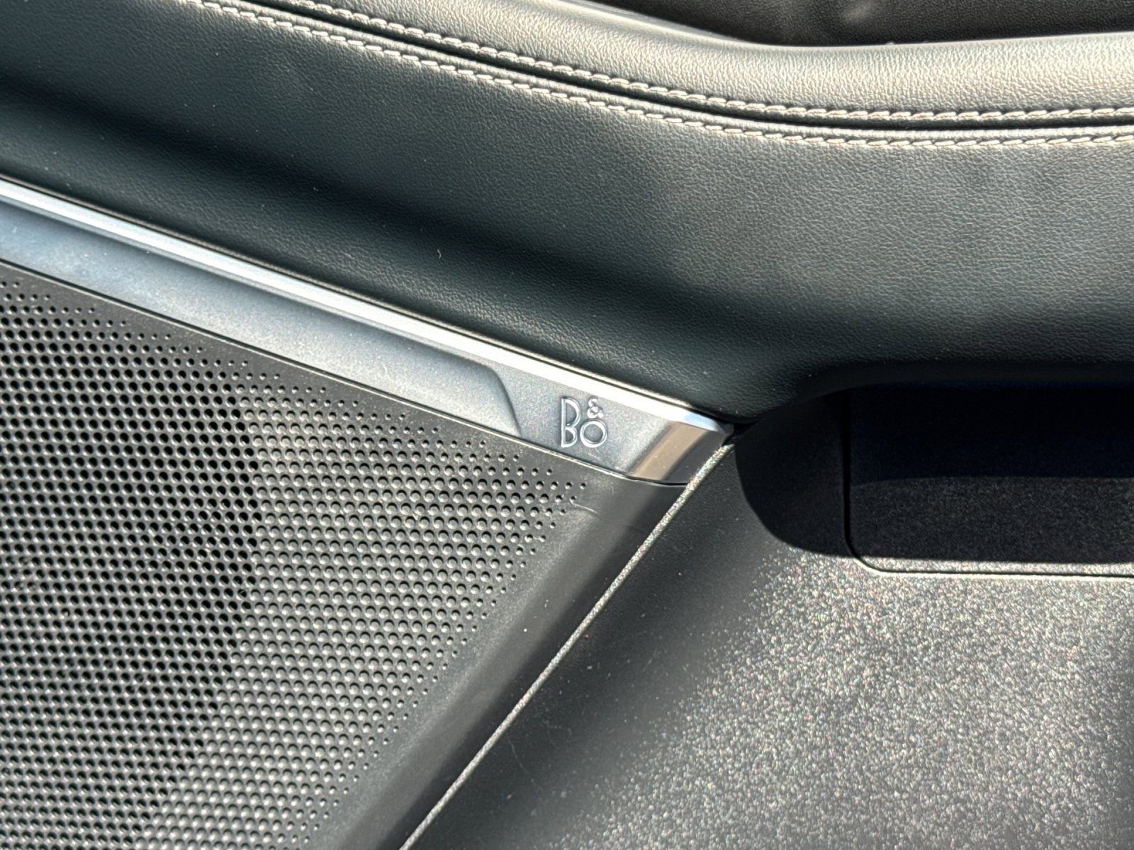 Used 2025 Ford Expedition Max Platinum w/ Driver's Package image 23