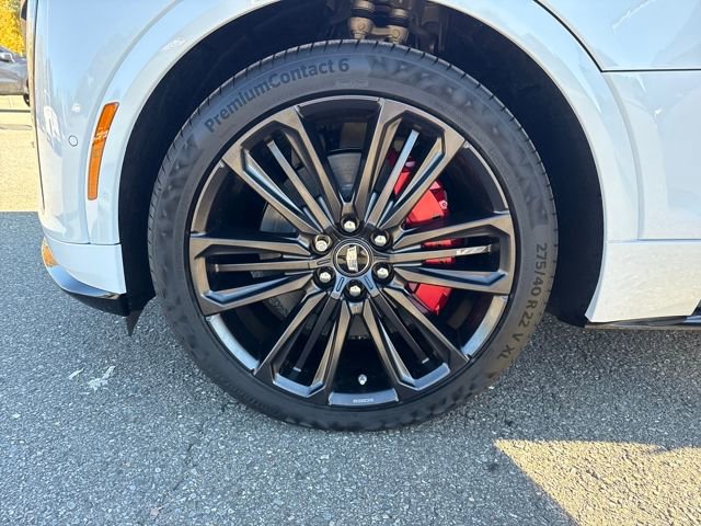 New 2026 Cadillac Lyriq V w/ LPO, Floor Liner Package image 27