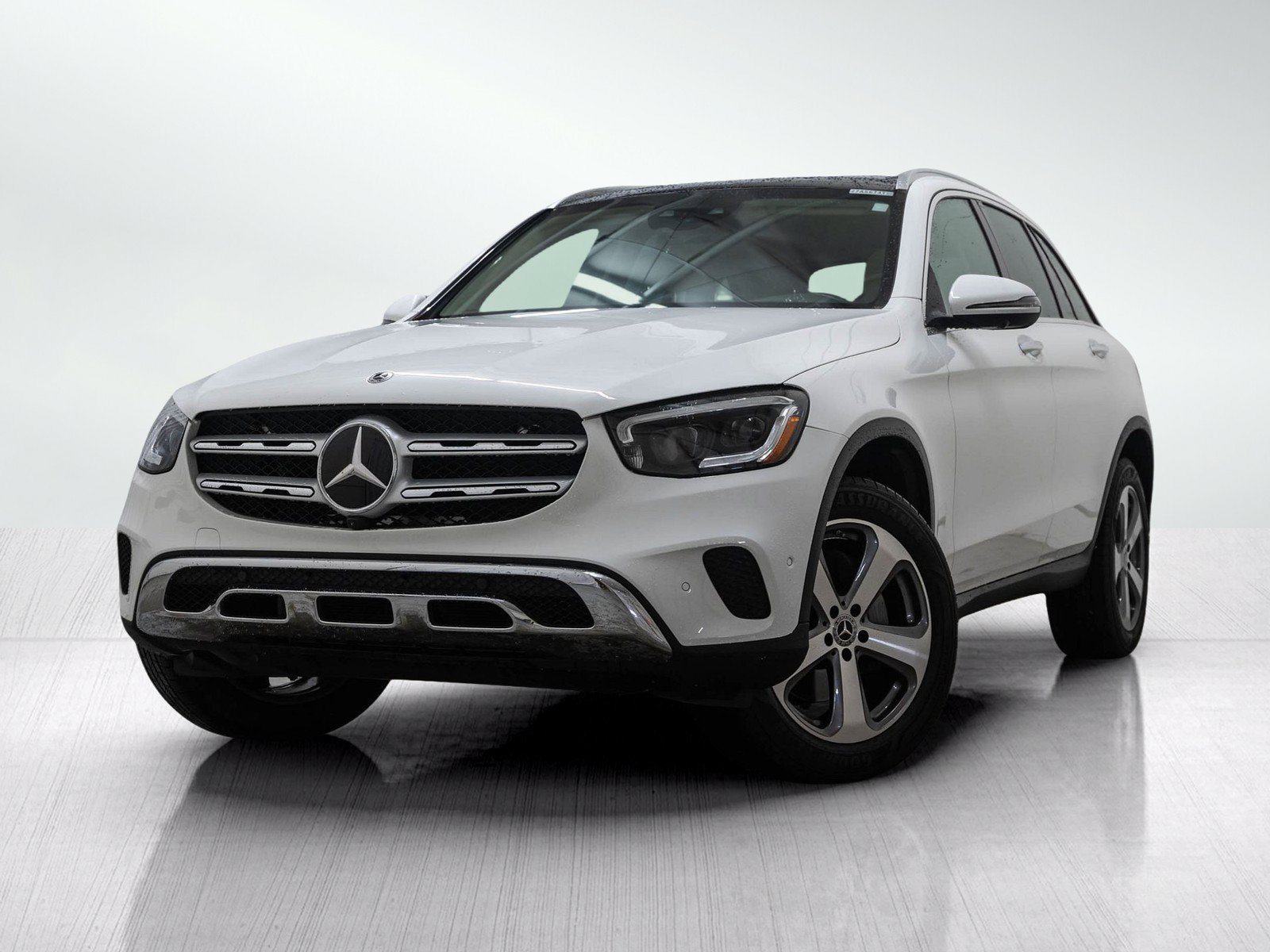 Used 2022 Mercedes-Benz GLC 300 4MATIC image 1