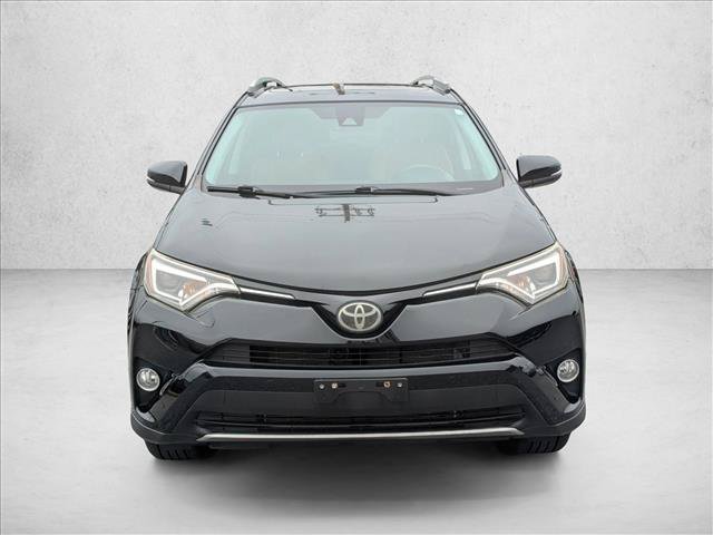 Used 2016 Toyota RAV4 Limited AWD/4WD image 2
