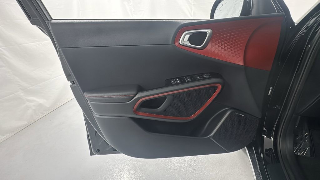 New 2025 Kia Soul GT-Line w/ GT-Line Technology Package image 18