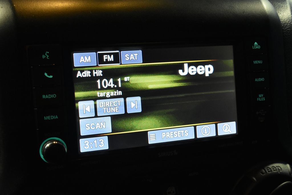 Used 2017 Jeep Wrangler Unlimited Sport w/ Quick Order Package 24S AWD/4WD image 10