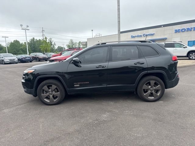 Used 2016 Jeep Cherokee 75th Anniversary AWD/4WD image 13