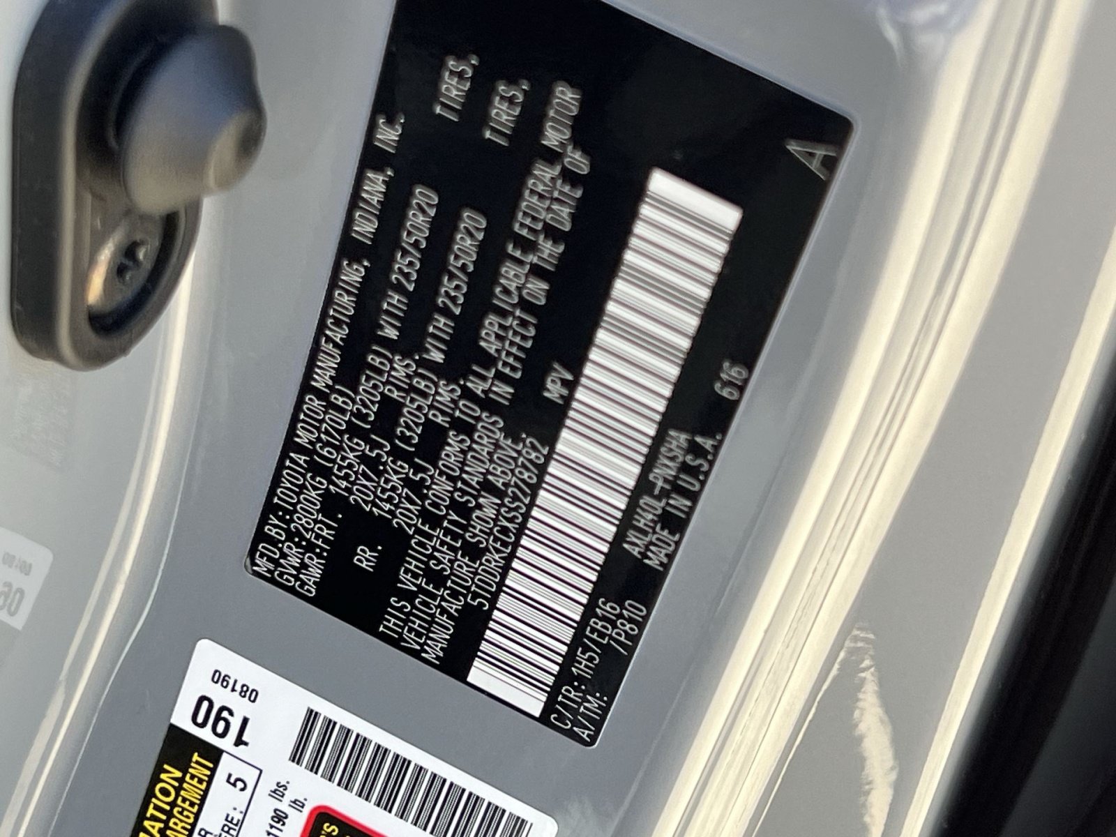 Used 2025 Toyota Sienna XSE w/ XSE Plus Package FWD image 39