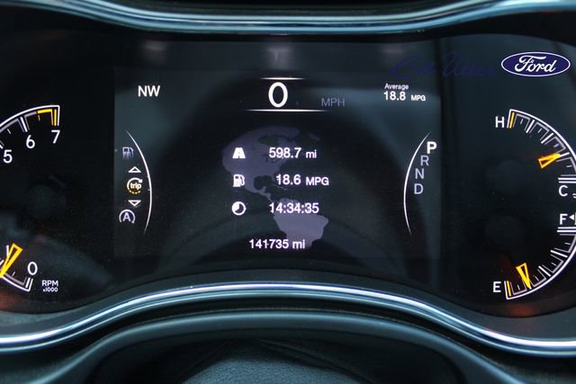 Used 2018 Jeep Grand Cherokee Altitude image 25