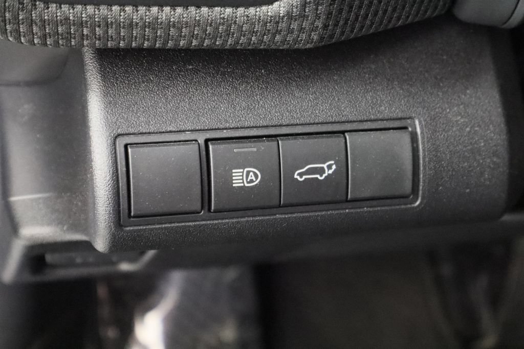 Used 2023 Subaru Solterra AWD image 23