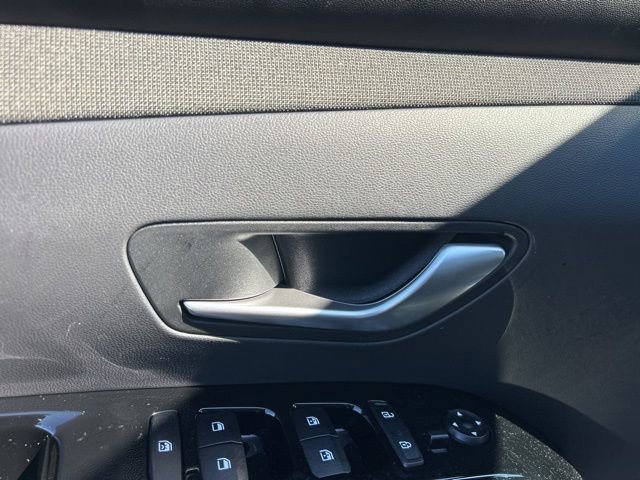 Used 2024 Hyundai Santa Cruz Limited image 12