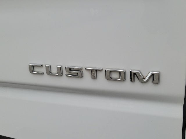 Used 2024 Chevrolet Silverado 1500 Custom AWD/4WD image 9