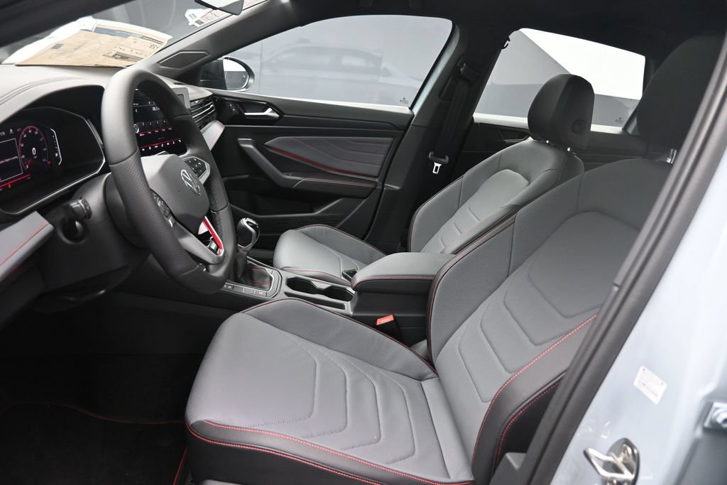 New 2026 Volkswagen Jetta GLI Autobahn FWD image 18